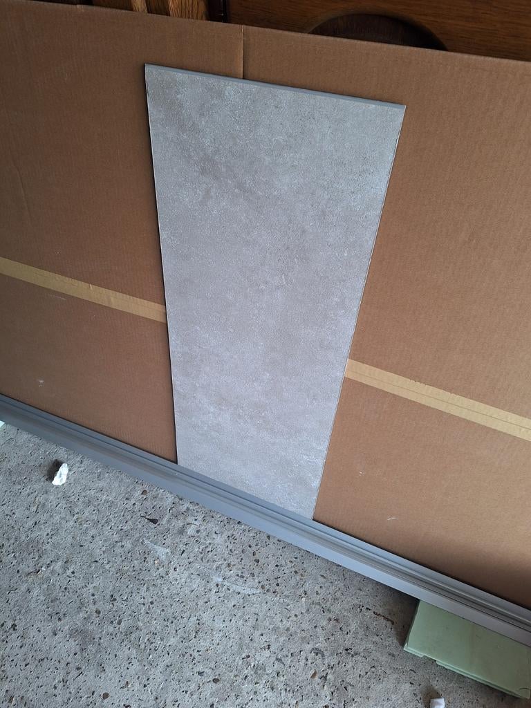 Kunststofwandpaneel, Ophalen