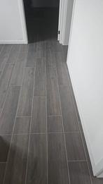 17 pakken Tilestone Ecowood Timber Dark vloer – 19,38 m², Ophalen, Zo goed als nieuw