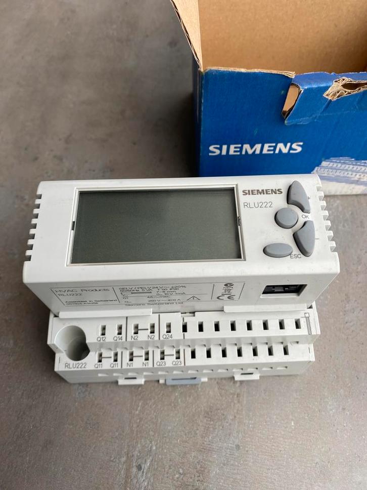 Regulation Siemens RLU222, Bricolage & Construction, Chauffage & Radiateurs, Comme neuf, Enlèvement