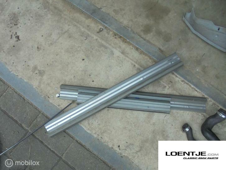 Instaplijst BMW e28 518 520 525 528i, Autos : Pièces & Accessoires, Habitacle & Garnissage, BMW, Utilisé, Enlèvement ou Envoi