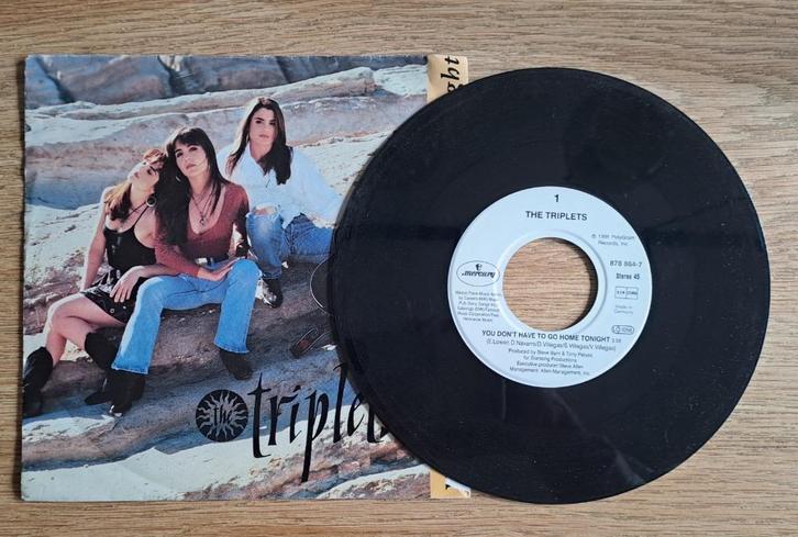 The Triplets - You Don't Have To Go Home Tonight, Cd's en Dvd's, Vinyl Singles, Gebruikt, Single, Pop, 7 inch, Ophalen of Verzenden