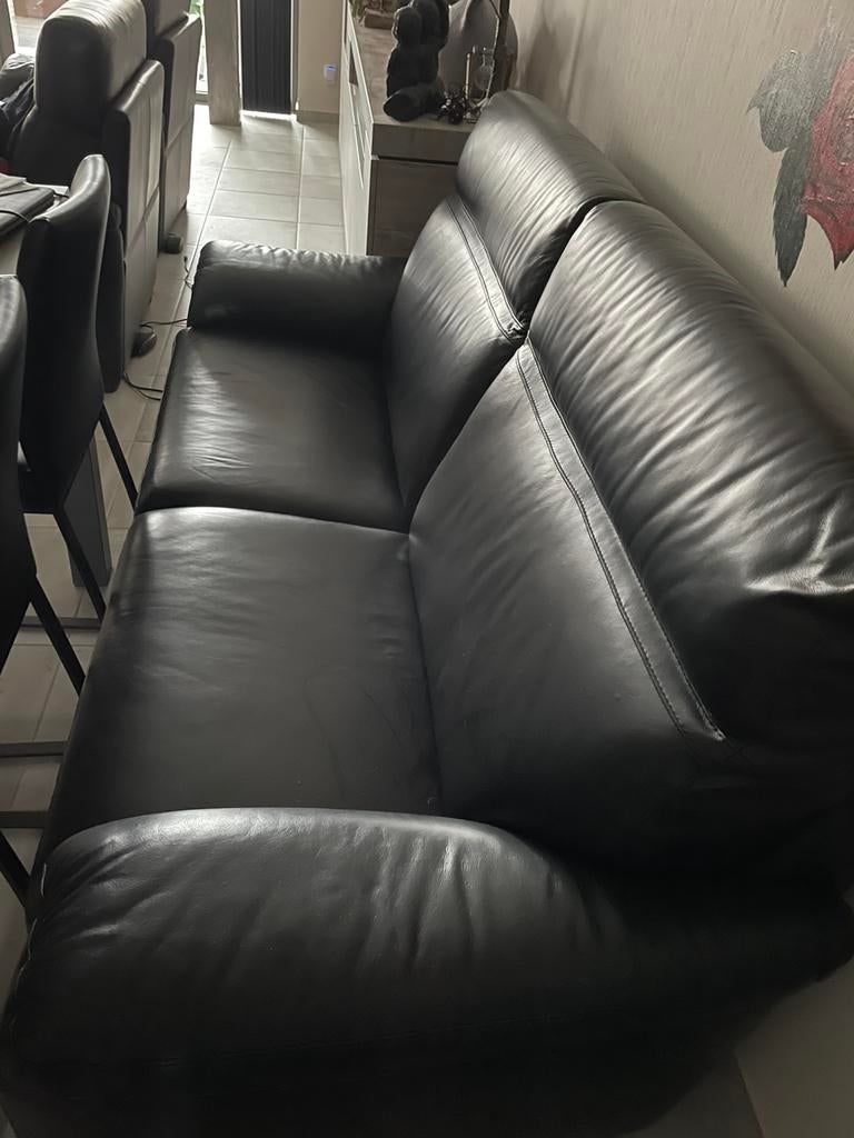 Zwarte lederen zetel heel zwaar, Ophalen, Zo goed als nieuw