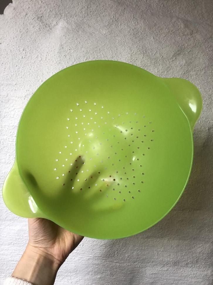 Grande passoire vert clair, Maison & Meubles, Cuisine | Ustensiles de cuisine, Comme neuf, Enlèvement ou Envoi