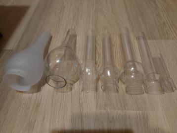 Lot de sept globes pour lampe à pétrole beschikbaar voor biedingen