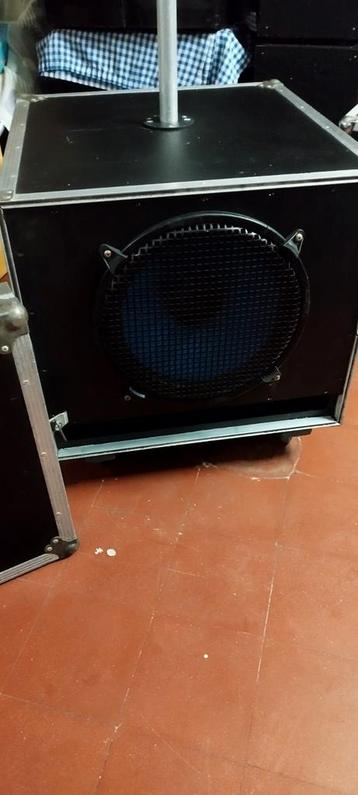 2 subs bass 15 inch met nieuwe woofers beschikbaar voor biedingen