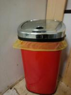 poubelle avec détecteur de mouvement, Huis en Inrichting, Woonaccessoires | Prullenbakken, 40 liter of meer, Gebruikt, Metaal