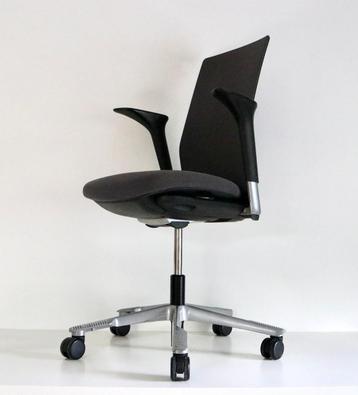 HAG Futu Bureaustoel - Dynamische ergonomie beschikbaar voor biedingen