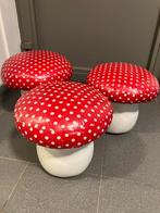 Drie leuke paddenstoelen krukjes/zitjes, Ophalen, Gebruikt, Kunststof