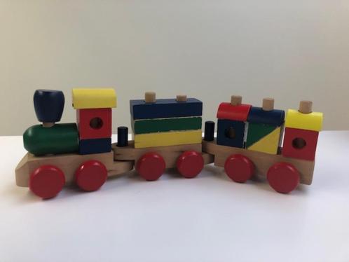 Houten trein - stapeltrein, Enfants & Bébés, Jouets | Jouets en bois, Utilisé, Jouet à Pousser ou Tirer, Enlèvement