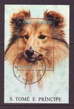 Postzegels honden : Themareeksen en blokken, Timbres & Monnaies, Animal et Nature, Affranchi, Enlèvement ou Envoi