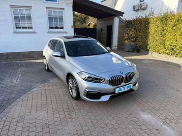 BMW 1 Serie 118 118i Sport Line/Leder/Panodak/pdc V&A/zetvw/ beschikbaar voor biedingen