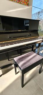 Piano zwart hoogglans met pianobank, Muziek en Instrumenten, Piano's, Ophalen, Zwart, Zo goed als nieuw, Piano