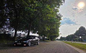 BMW E36 316I in goede staat voor zijn leeftijd!, 75 kW, Autres couleurs, 5 portes, Particulier