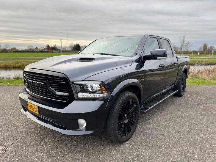 Dodge - Ram 1500 Sport - 5.7 V8 QC - Véhicule Commercial, Autos, Dodge, Entreprise, RAM 1500, Autres carburants, Euro 6, SUV ou Tout-terrain