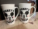 Set van 2 Mickey Mouse mokken ( Disney ) Mickey's Coffee, Enlèvement ou Envoi, Mickey Mouse, Service