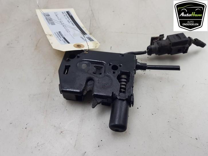 MOTORKAP SLOT Audi A3 Sportback (8VA / 8VF) (|8V0823509|), Auto-onderdelen, Carrosserie, Audi, Gebruikt