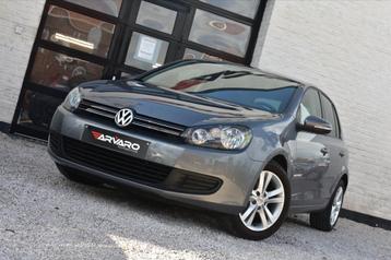 VW Golf 6 1.4i Comfortline PDC/100DKM/Climatisation/Garantie disponible aux enchères