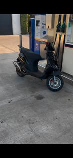 Piaggio zip 2t 70cc b klasse, Fietsen en Brommers, Ophalen, Overige typen, Piaggio