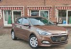 Hyundai i20 2017 89.900 km CARPASS+CT+ entretien, Auto's, Hyundai, Euro 6, Bruin, Bruin, Handgeschakeld