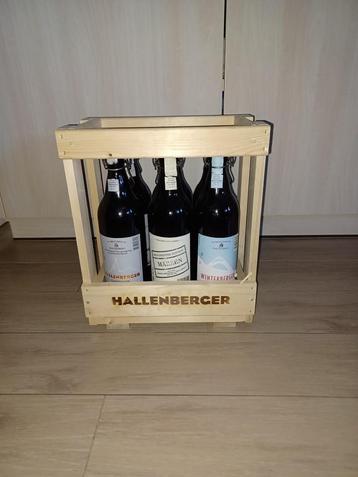 Hallenberger kistje met flessen beschikbaar voor biedingen