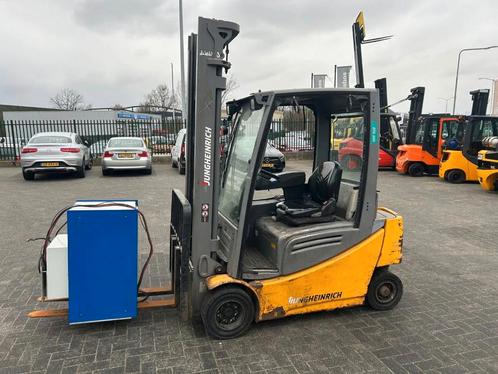 Jungheinrich Heftruck EFG 320 (bj 2019), Zakelijke goederen, Machines en Bouw | Heftrucks en Intern transport, Heftruck, Elektrisch