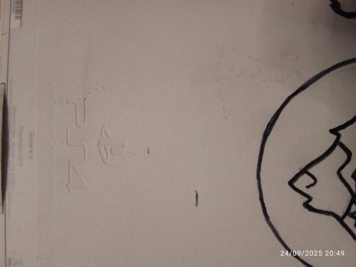 PS4 custom a la main, Games en Spelcomputers, Spelcomputers | Sony PlayStation 4, Gebruikt, Original, Zonder controller, Met harde schijf