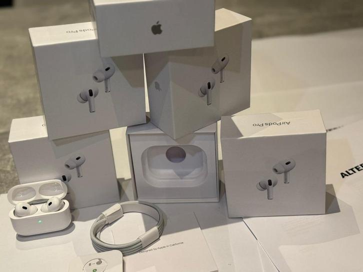 Apple AirPods Pro 2/3– MagSafe Charging Case - SEALED, Telecommunicatie, Mobiele telefoons | Oordopjes, Nieuw, In oorschelp (earbud)