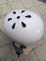 helm voor skaten, fietsen, avonturenparcours - volwassenen,, Ophalen, Gebruikt