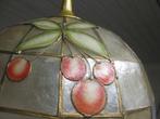 Lustre Tiffany D= 30 cm en verre silicate avec motif fruits, Enlèvement ou Envoi