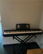 Keyboard piano Roland FP10, Muziek en Instrumenten, Keyboards, Ophalen, 88 toetsen, Zo goed als nieuw, Roland