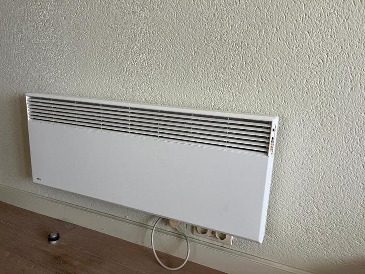 AEG elektrische convectoren, Doe-het-zelf en Bouw, Verwarming en Radiatoren, Ophalen