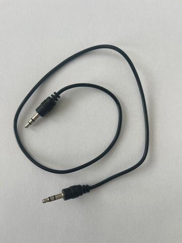 AUX kabel 3.5mm jack – L:45cm – Male to Male – Audiokabel beschikbaar voor biedingen