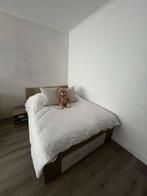 2 identieke bedden van 200 bij 140 cm, Steigerhout, Tweepersoons, Zo goed als nieuw, 200 cm