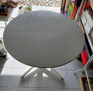 keukentafel - diameter 110 cm 