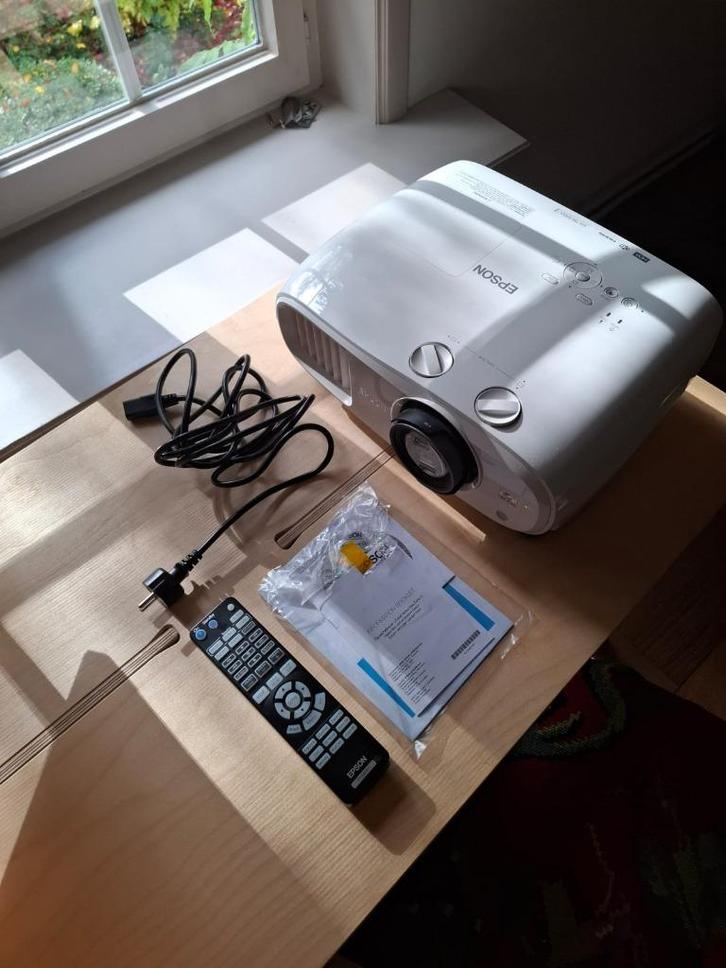 Epson EH-TW7000 Beamer, Audio, Tv en Foto, Beamers, Zo goed als nieuw, LCD, Ultra HD (4K), Ophalen