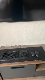 Gaming set 2 gaming muizen en 1 gaming keyboard en mousepad, Ophalen, Zo goed als nieuw, Muis