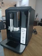 Machine a café broyeur a grain Bosch, Electroménager, Machine à espresso, Réservoir d'eau amovible, Café en grains, Comme neuf