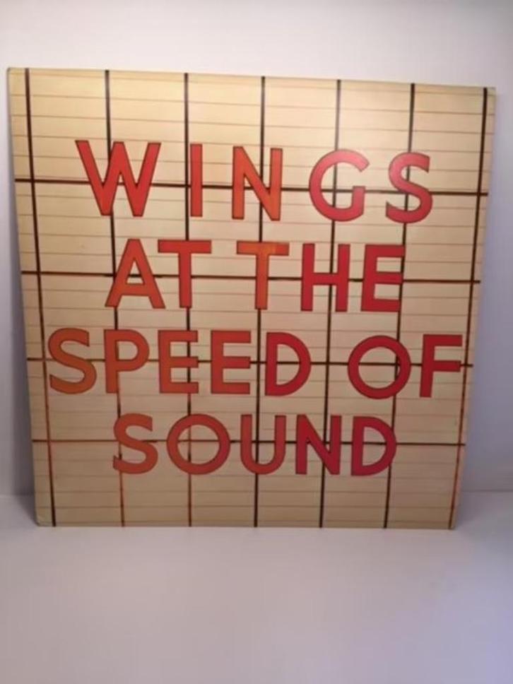 LP - Wings & Paul McCartney - At The Speed Of Sound ( Vinyl, Cd's en Dvd's, Vinyl | Rock, Zo goed als nieuw, Poprock, 12 inch