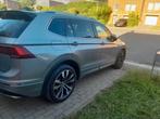 Tiguan R-line 2021 7 place avec 50000km, Autos, Volkswagen, Cuir, Argent ou Gris, Achat, Euro 6