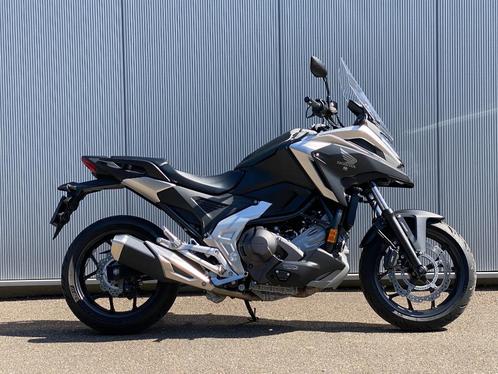 Honda NC 750 X DCT van 2022 met 10400km / Garantie tot 2027, Motoren, Motoren | Honda, Bedrijf, Toermotor, meer dan 35 kW, 2 cilinders