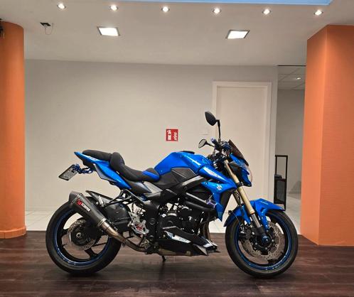 Suzuki GSR 750 ABS**2016**22.817km**Garantie, Motoren, Motoren | Suzuki, Bedrijf, Naked bike, meer dan 35 kW, 4 cilinders, Ophalen