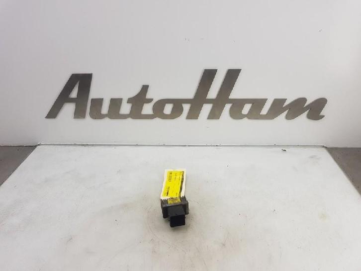 RELAIS Renault Master III (FV) (01-2010/-) (|8200859243|), Auto-onderdelen, Elektronica en Kabels, Renault, Gebruikt