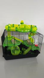 Halsterkooi met toebehoren, Ophalen, Zo goed als nieuw