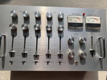 Rodec vintage mengpaneel & versterker, Enlèvement, Comme neuf, 5 à 10 canaux, Entrée micro