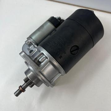 VW Kever Recond. startmotor 6V 67 alleen /KG 66 beschikbaar voor biedingen