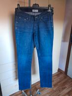 Nouveau pantalon en jean. Pas de services de messagerie ni d, Vêtements | Femmes, Neuf, W28 - W29 (confection 36), Enlèvement ou Envoi