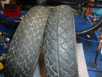 2 originele Vespa PX-wielen met nieuwe binnenbuis beschikbaar voor biedingen