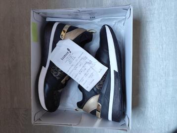 basket Michael Kors pointure 40 beschikbaar voor biedingen