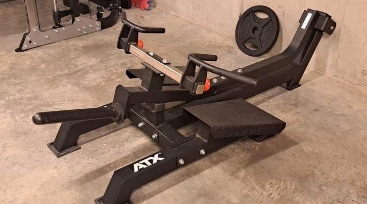 Rangée de barres en T ATX (TBR 700), Sports & Fitness, Appareils de fitness, Comme neuf, Centrale électrique, Dos, Métal, Enlèvement