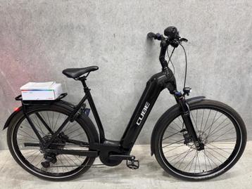 Cube Kathmandu elektrische fiets | 1 jaar oud | 750Wh, 50 km par batterie ou plus, Comme neuf, Cube, Enlèvement